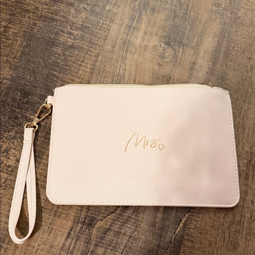 Mrs. Wristlet Clutch